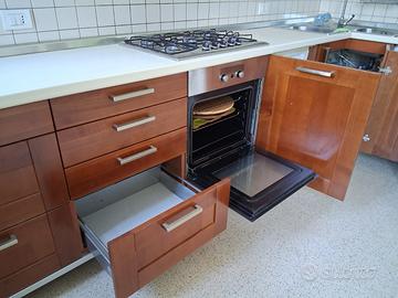 CUCINA "STIL CUCINE" CON ELETTRODOMESTICI