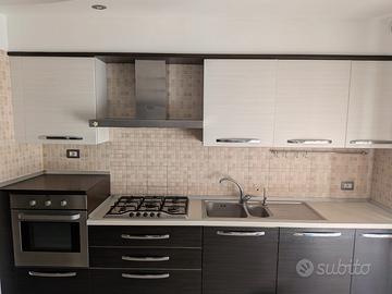 Cucina Moderna Completa.