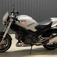 Ducati Monster 600 metallic