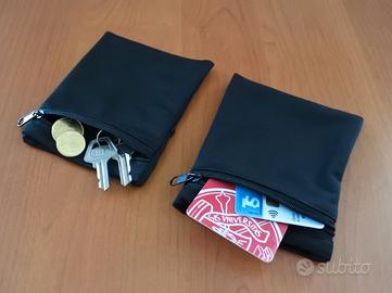 Polsino sport con tasca e cerniera