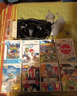 NintendoWii+2telecomandi+volante+sensorbar+8giochi