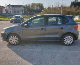 VOLKSWAGEN Polo 5ª serie - 2011