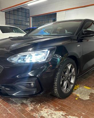 FORD Focus 1.0 EcoBoost Hybrid 125 CV 5p. ST-Lin