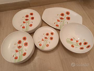 Servito in melamina papaveri