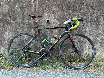 Bici da corsa CBT in carbonio