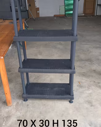 scaffali in plastica 