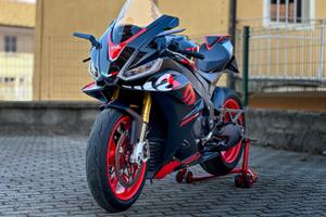 Aprilia RSV4 1100