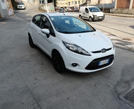 Ford Fiesta 1.6 TDCi 95CV 3 porte Tit.