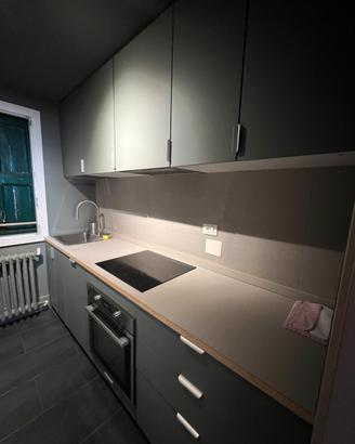 Cucina moderna completa