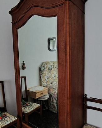 Armadio antico 