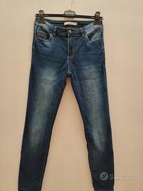 🔝 Jeans attillati skinny nuovi S-XS 🔝