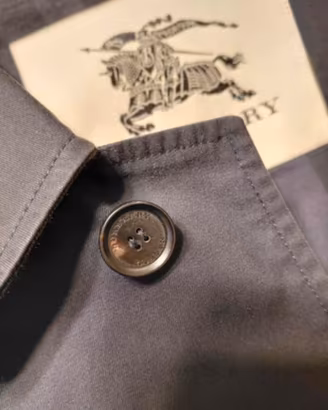 Trench Burberry Blu linea Burberry London