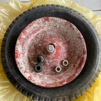 Ruota da carriola completa di cerchio