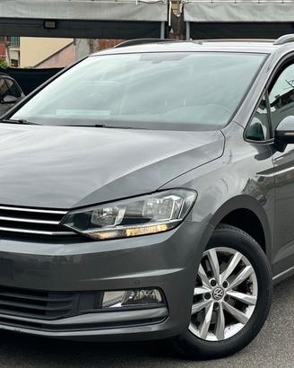 Volkswagen Touran 1.6 TDI 115 CV SCR DSG Executive