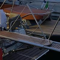 Passerella idraulica barca con telecomando