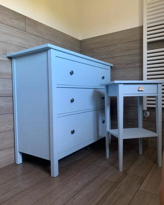 Cassettiera + comodino Hemnes