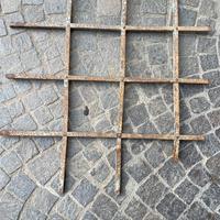 Inferriata grata ferro 63 x 68