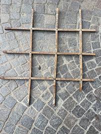 Inferriata grata ferro 63 x 68