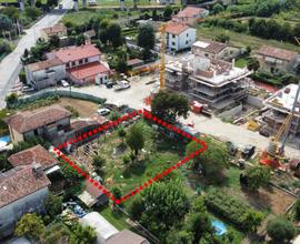 Terreno Edificabile Residenziale di 600 mq in Vend