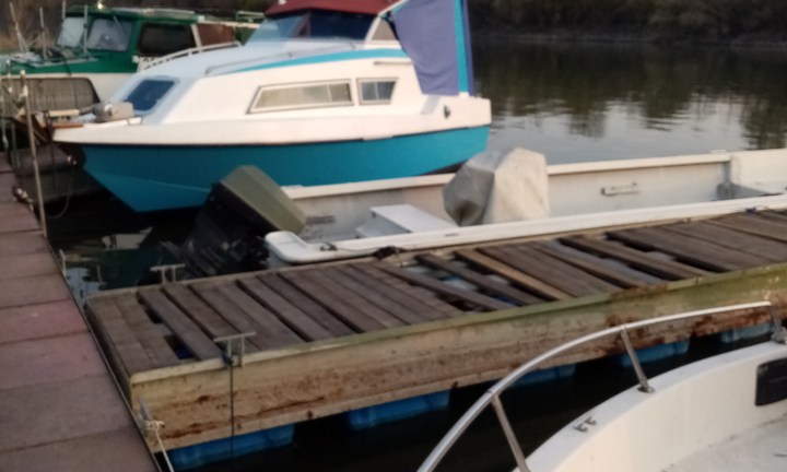 Pilotina Acquaviva 6 mt senza patente