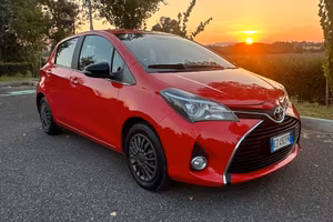 Toyota Yaris 2015 1.0 GPL