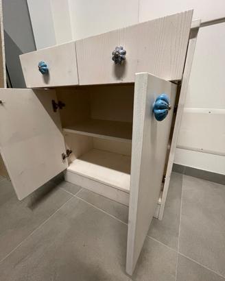 Mobiletto stile Shanby Chic