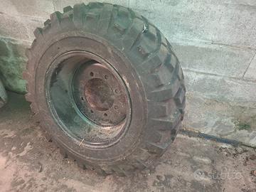 Gomma trattore ruspa scavatore 12.5-20