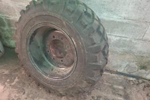 Gomma trattore ruspa scavatore 12.5-20