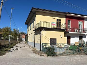 CASA INDIPENDENTE A SAN MARTINO VALLE CAUDINA