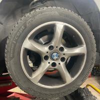 Gomme con cerchio in lega BMW serie 1