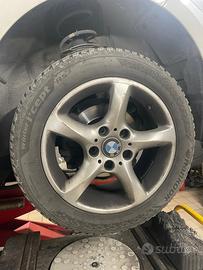 Gomme con cerchio in lega BMW serie 1