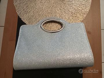 Pochette grigia brillantini