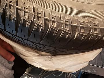 2 gomme 225/60/17