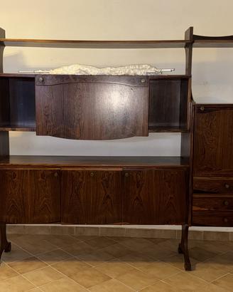 Vetrina  in legno