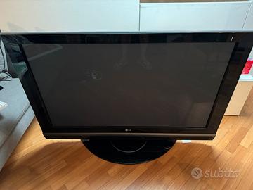 LG TV Plasma 50”