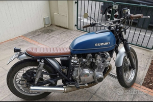 Suzuki GS750 Cafe Racer