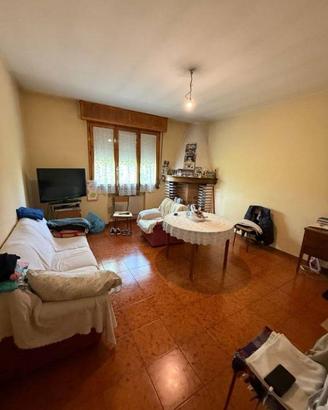 Appartamento di 121 m² con più di 5 locali a Bompo