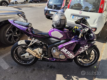 Honda cbr 600 rr