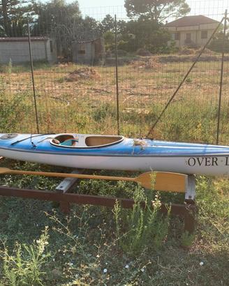 Canoa Kayak monoposto