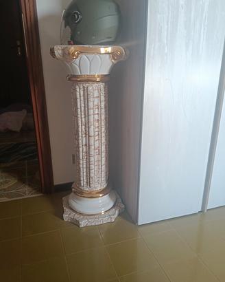 colonna in ceramica