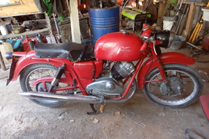 Moto Guzzi lodola 235