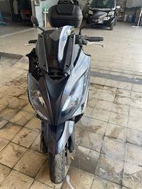 Kymco XCiting 500i R