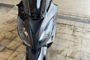 Kymco XCiting 500i R