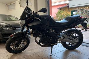 Aprilia Shiver 750