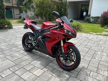 Yamaha r1 2006