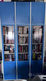 Libreria con ante