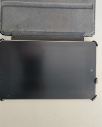 Tablet ASUS Google Nexus 7 con cover pieghevole