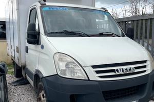 Iveco Daily passo 3750 furgone frigo senza atp