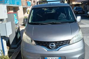 Nissan evalia nv200 7 posti