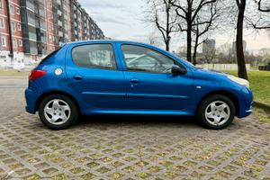 Peugeot 206+  1.2 GPL 2011
